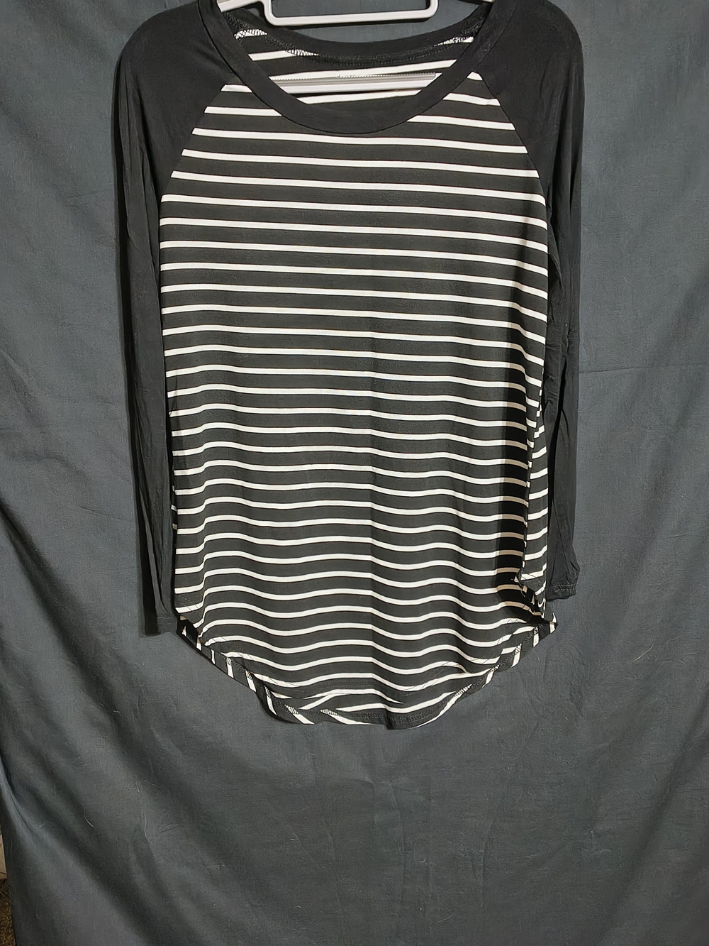 Black/White Striped Raglan Long Sleeve Tee